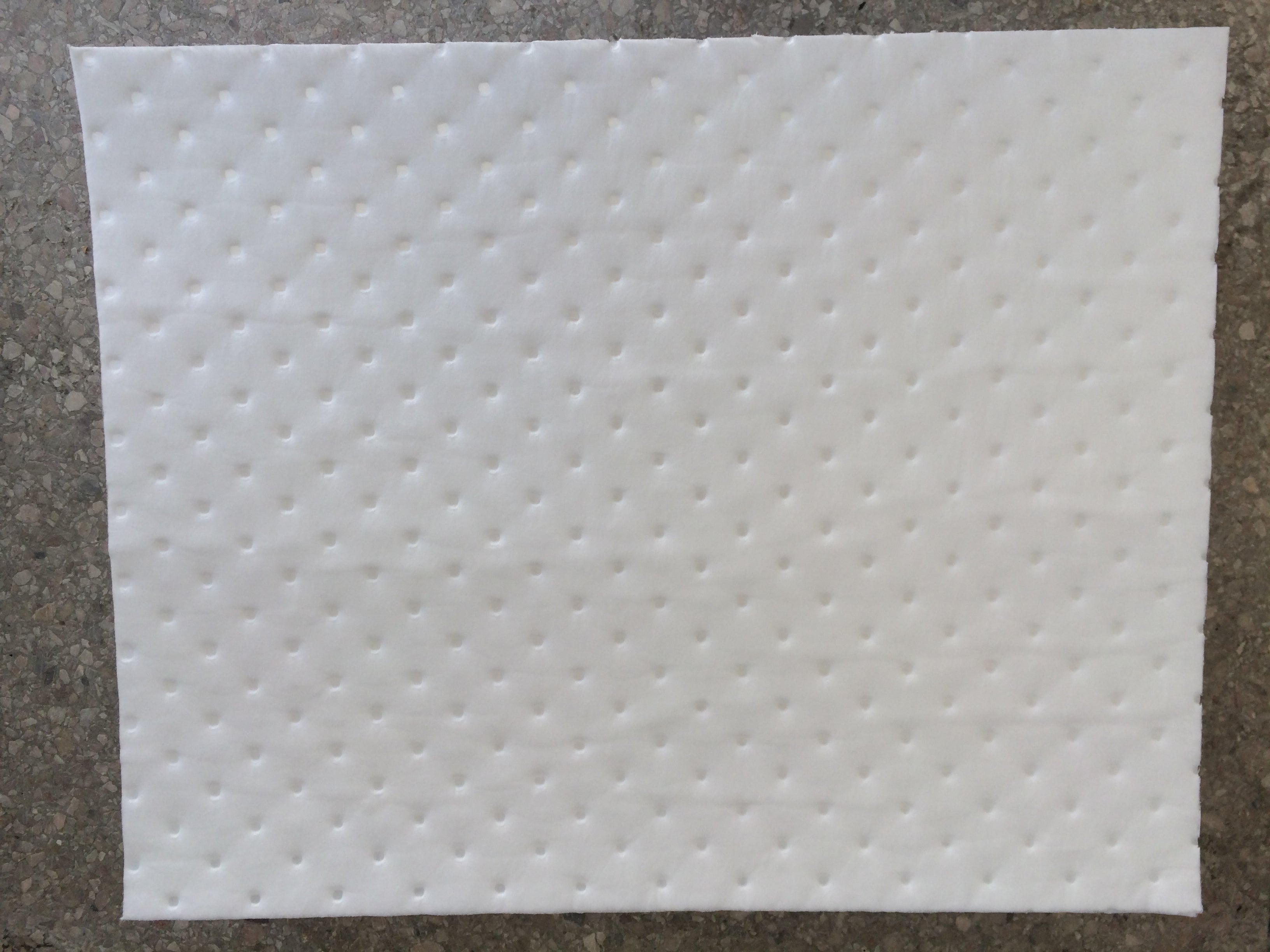 Medium Weight Oil Fuel Only Spill Absorbent Pads for Factory