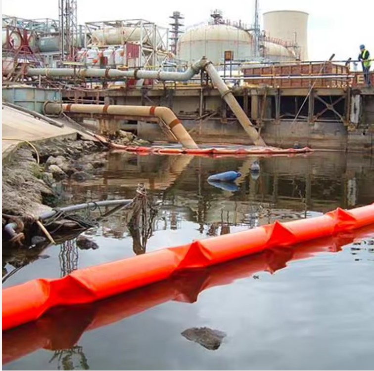 China Factory Float Type Pvc Oil Spill Containment Boom for River
